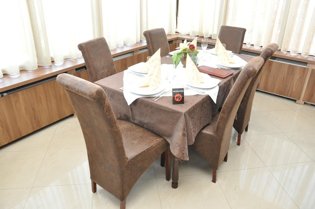 Ni Hotel Extra Lion Md מראה חיצוני תמונה