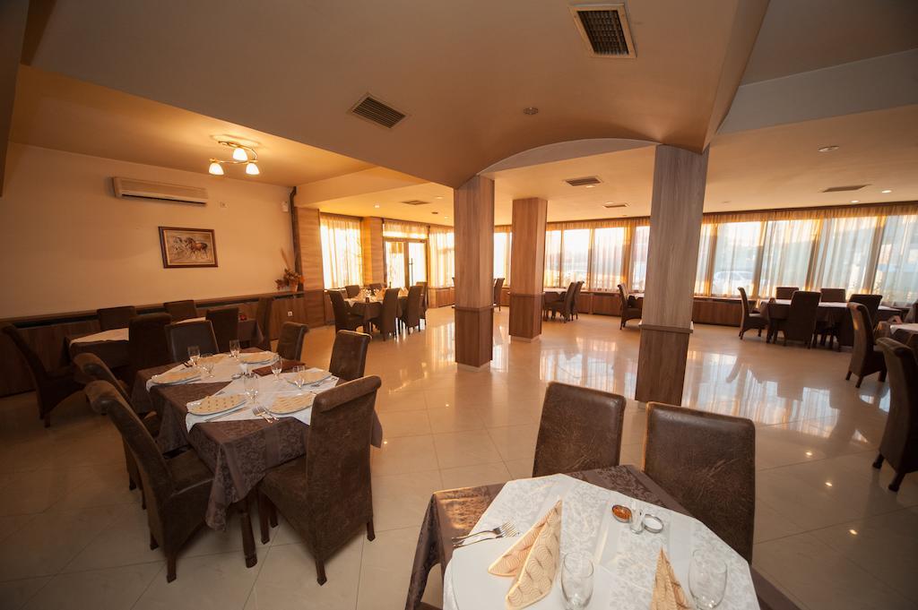 Ni Hotel Extra Lion Md מראה חיצוני תמונה